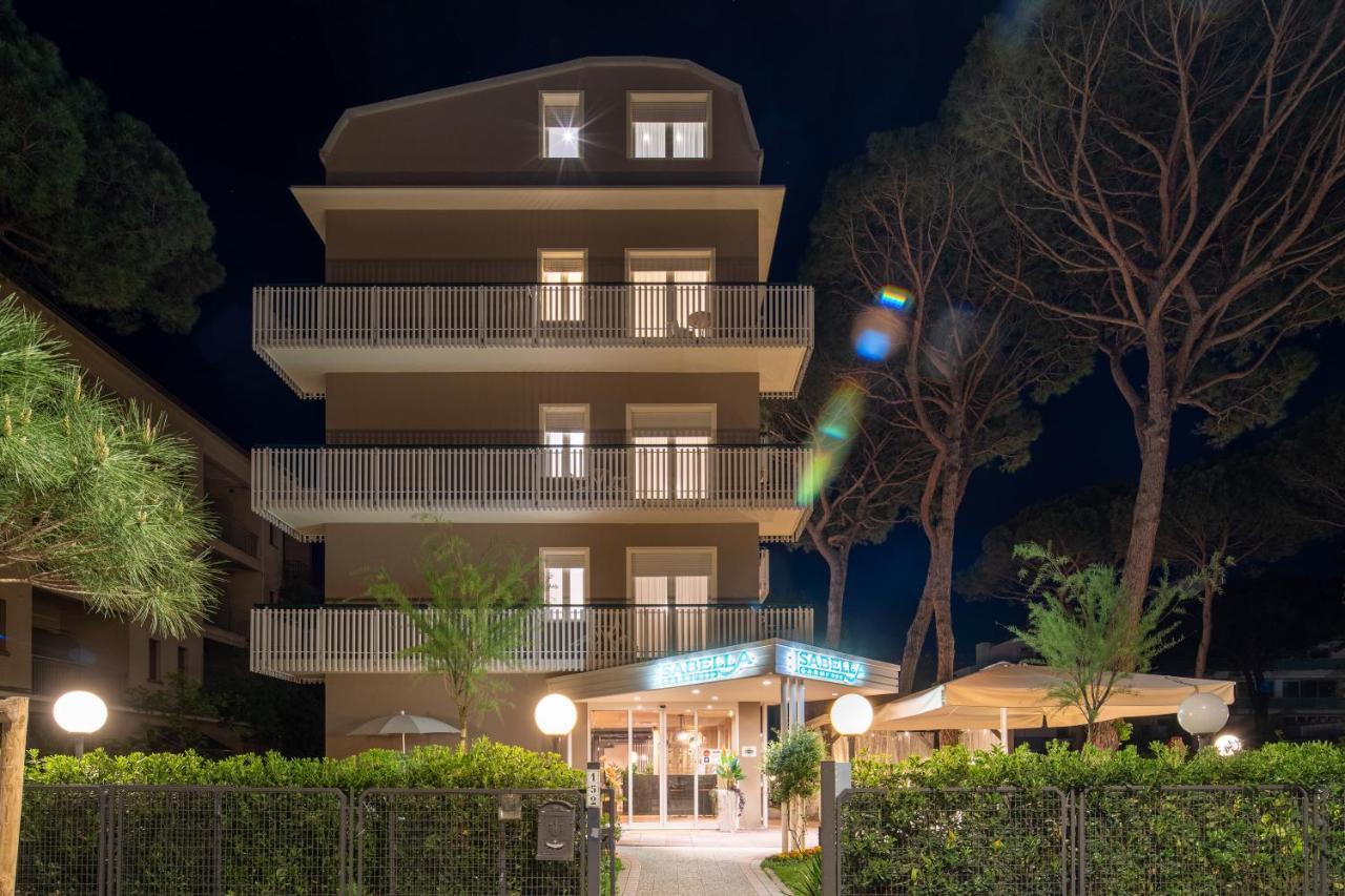 B&B Isabella Milano Marittima Bagian luar foto