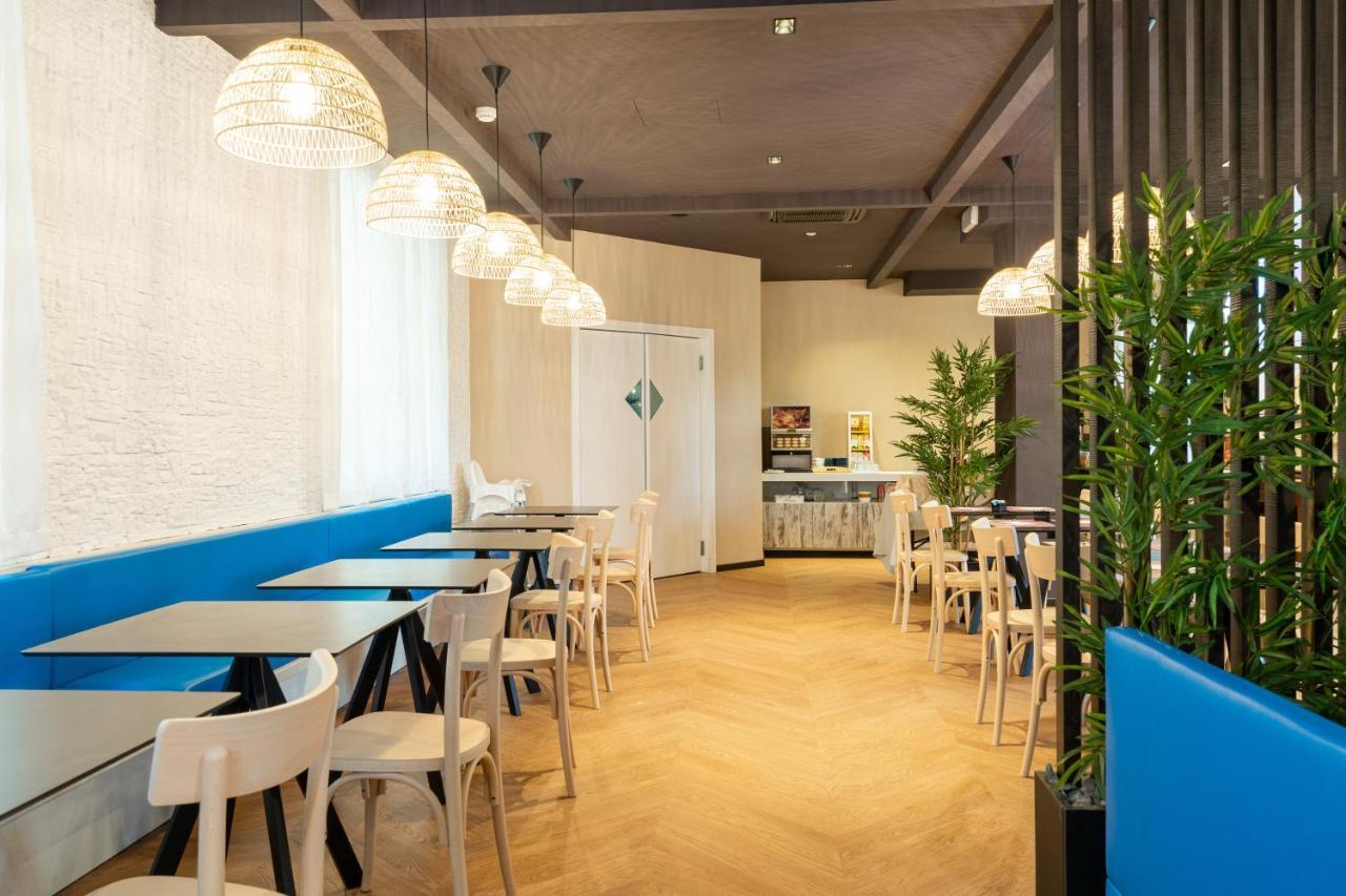 B&B Isabella Milano Marittima Bagian luar foto