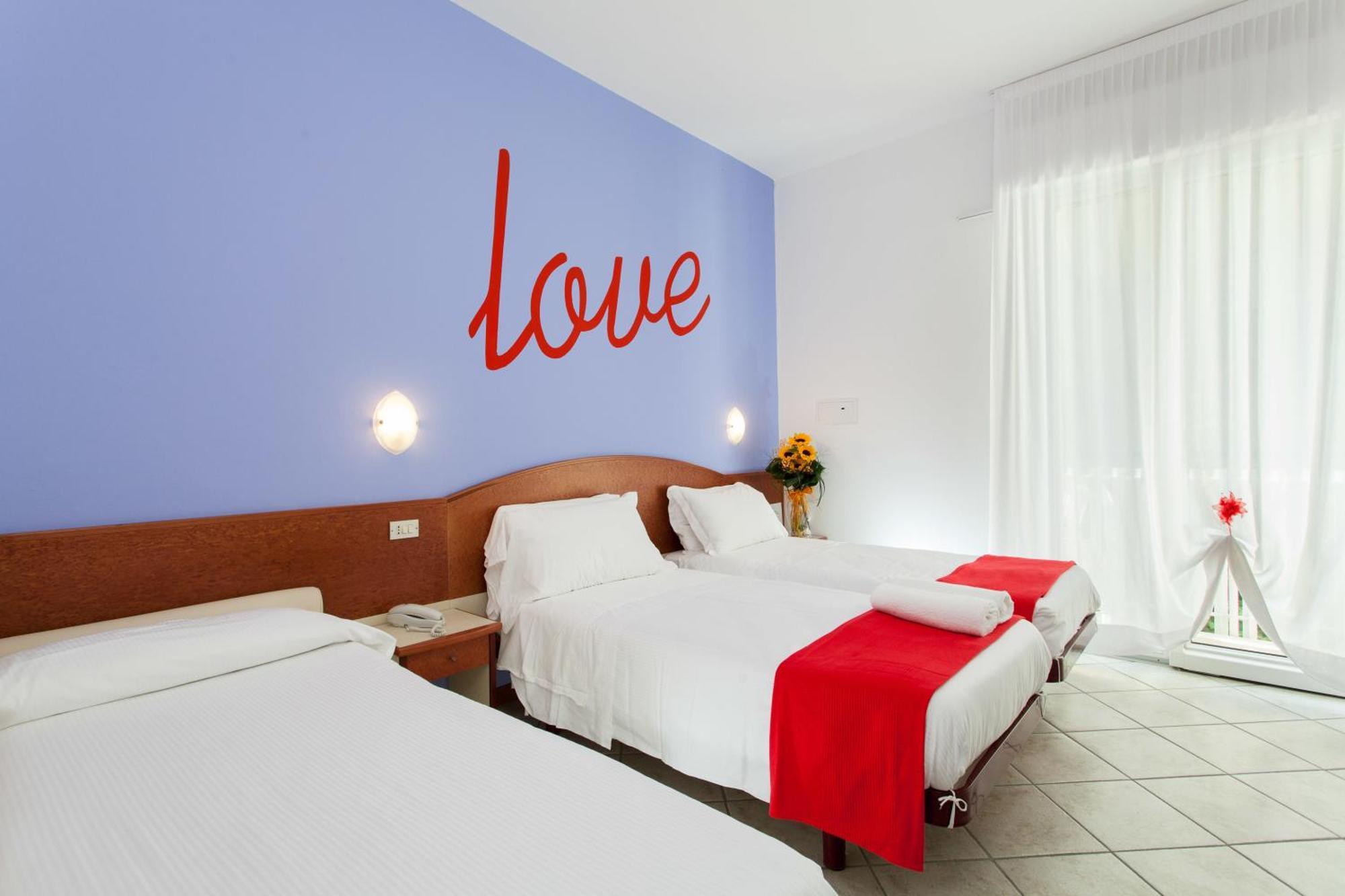 B&B Isabella Milano Marittima Ruang foto