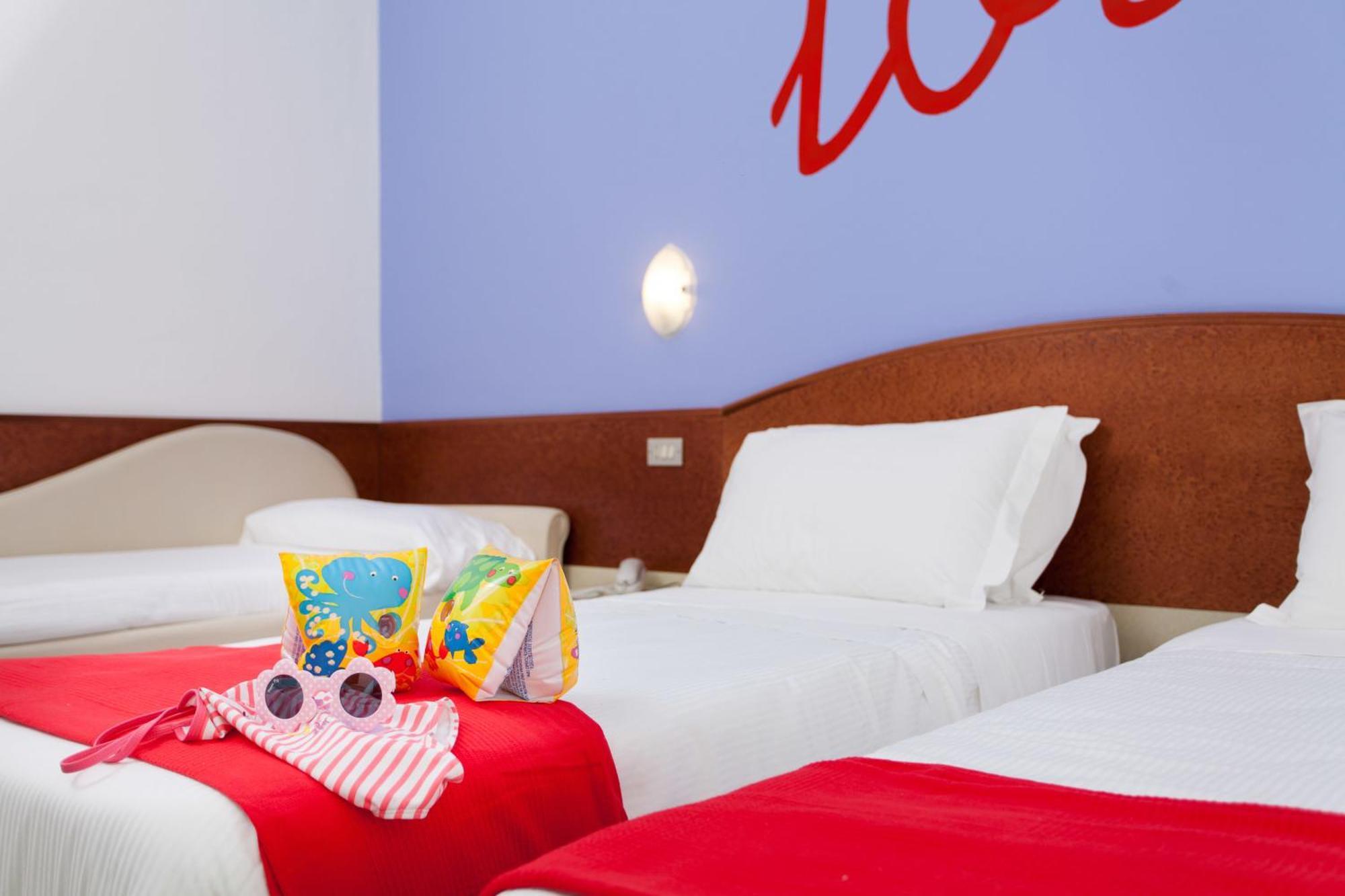 B&B Isabella Milano Marittima Ruang foto